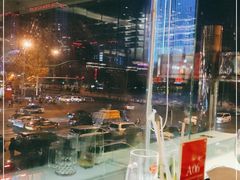 -东方红海鲜百汇(国际大厦店)