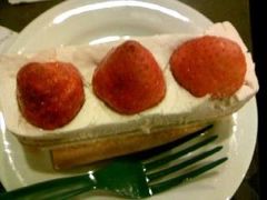 草莓夏洛特-星巴克(红房子店)