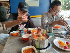 -锅儿欢海鲜火锅烤肉自助餐(东港凯虹店)