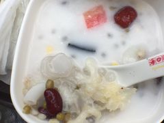 清凉补-海口骑楼小吃街