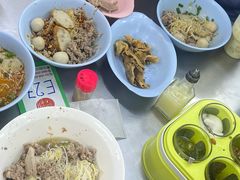 -榮泰米粉湯(Left Shop)