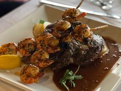 -Top Of Vancouver Revolving Restaurant