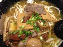 -鑫花溪牛肉米粉(文星广场店)