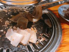 -唯成•韩国炭火烤肉 유성고기