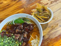 -越洋肖氏老米线(杨家坪店)