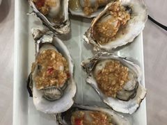 -鹏城人家海鲜酒家·23年老字号(较场尾店)