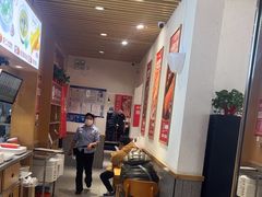 -南城香·饭香串香馄饨香(赵公口店)