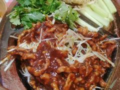 -老郑家东北春饼(龙悦居店)