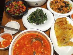 -海荣锅贴馆(白桦林居店)