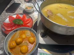 -禄婶鸡煲·打边炉