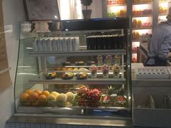 -果之满满鲜榨果汁(美罗城店)