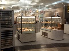 面包甜点陈列柜-奈雪的茶(市百一店)