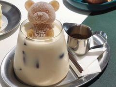 -露露家咖啡店