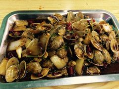 -马路牙子地桌烤肉(工体店)