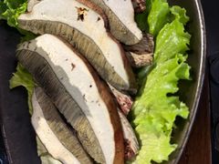 -菌自由丨野生菌火锅特色庭院餐厅(丽江古城店)