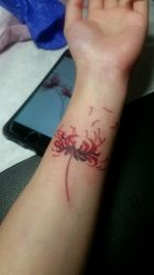 -鳌首刺青纹身 穿孔饰品店