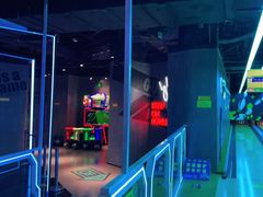 -世代星球·保龄球·镭战真人CS·团建(杨浦店)
