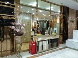 -巴黎春天婚纱摄影(临安店)