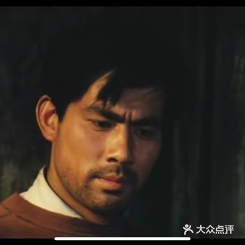 好久没看过让我这么感动的电影，电影中的主人公整个青春