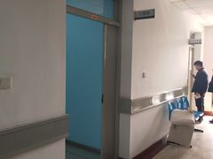 场地-上海大学校医院-停车场