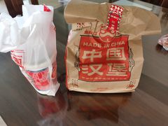 -塔斯汀中国汉堡(徐汇汇京广场店)