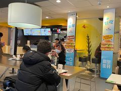 -麦当劳(世界城广场店)