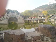 -灵岩山风景区