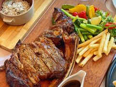 -青岛香格里拉·鱼跃地中海西餐厅