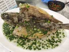 特色葱油飞鱼-岭南海晏楼(东晓南店)