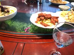 -侬佳蒸菜馆(听潮店)