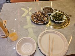 -沪上名羊天下•烤羊腿•东北烧烤•小龙虾(浦东直营总店)