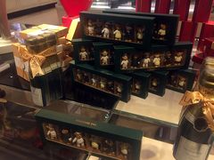 零售区-上海半岛酒店·半岛精品店