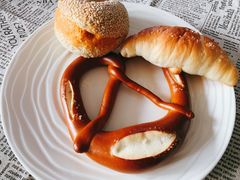 -Dough&Joe团憩(瑞虹天地月亮湾店)