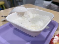-满记甜品(优客百盛店)