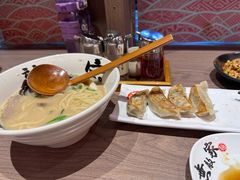 -无敌家现熬骨汤拉面(颐堤港店)