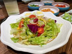 -明洞阿姨·韩式酱蟹烤肉·创意料理(三元桥店)