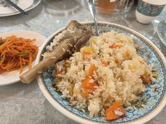 -汗腾格里·风味餐厅(新疆驻京办店)