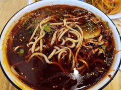 -德元兰州纯汤牛肉面