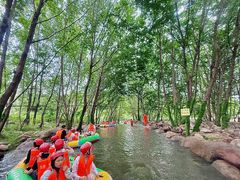 -尧山大峡谷漂流