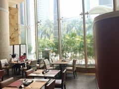 -怡聚轩全日制自助餐厅(大中华喜来登酒店)