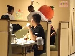 -海底捞火锅(凯德广场店)