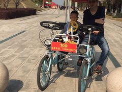 -如皋市龙游湖欢乐世界