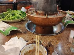 -老蜀铜火锅·酸菜脊骨·麻辣羊蝎子(热闹路店)