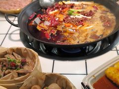 -扎起市井老火锅(乐山总店)