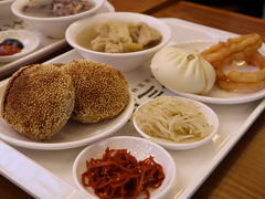 -尹三豆汁(天坛店)