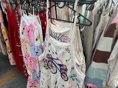 -周日夜市
