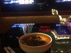 -温莎KTV(珠江路店)