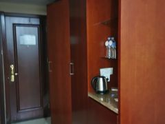 -兴芮温泉度假区