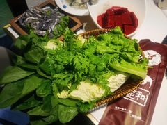 蔬菜拼盘-和兴记潮汕牛肉火锅(太原街万达店)