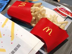 -麦当劳(世界城广场店)